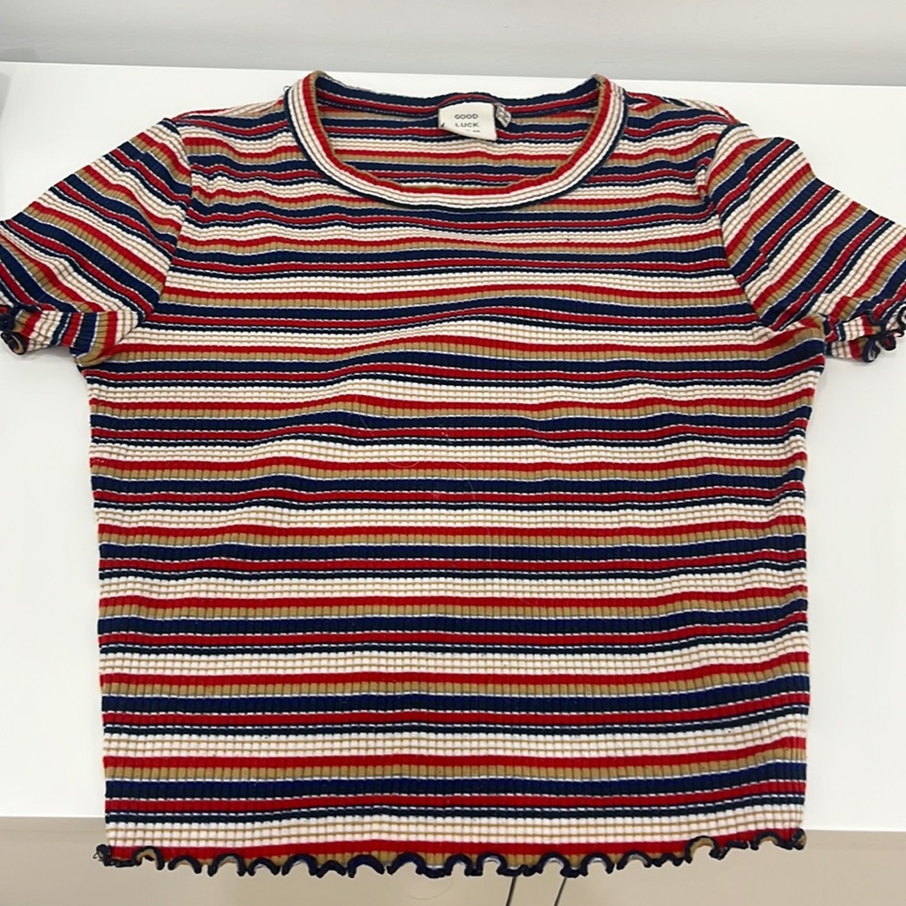 Classic shirt .
